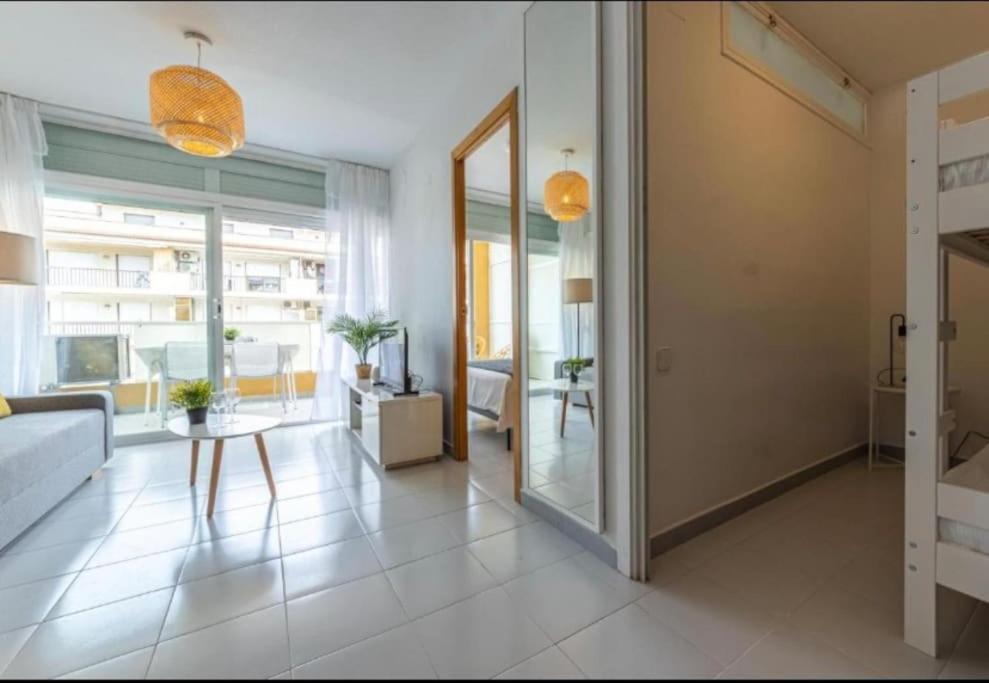Aquario Rr18 Appartement La Pineda Buitenkant foto